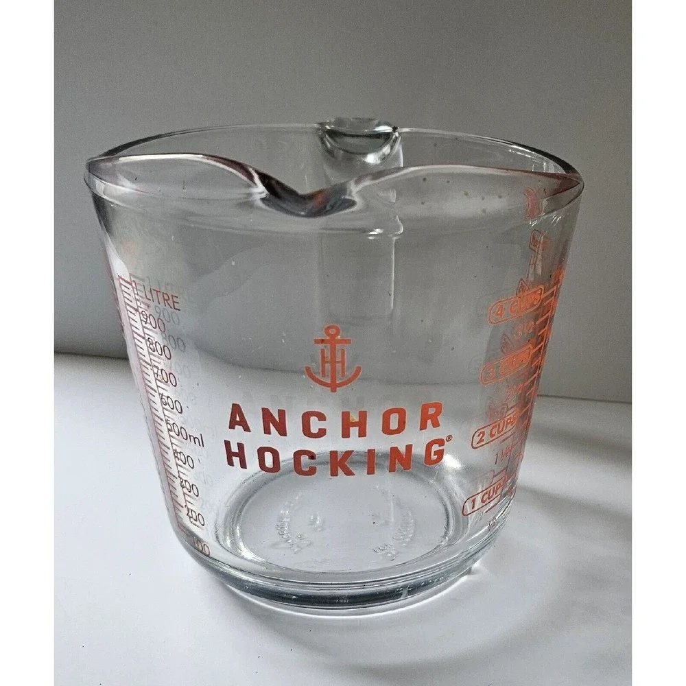 Anchor Hocking Glass Measuring Cup Open Handle 4-Cups 32oz 1-Quart Red Lettering